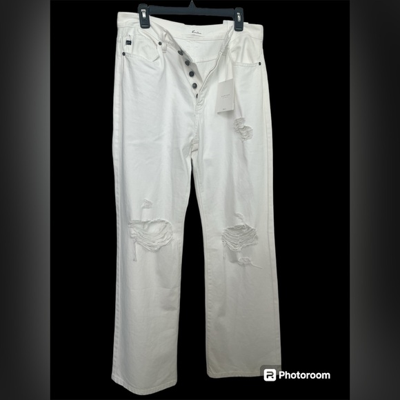 Montana Ultra High-Rise 90s Flare Jeans by Kancan Size 11/29 - Picture 6 of 7